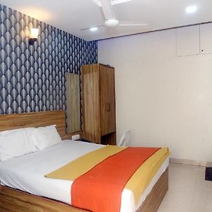 Hotel Radhika Pune